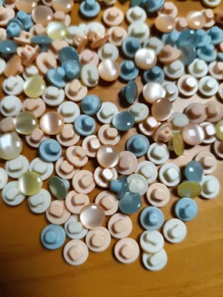 200+ Botones Bebé Tonos Pastel