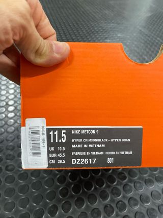 Nike Metcon 9 Naranja y Negro T:45,5