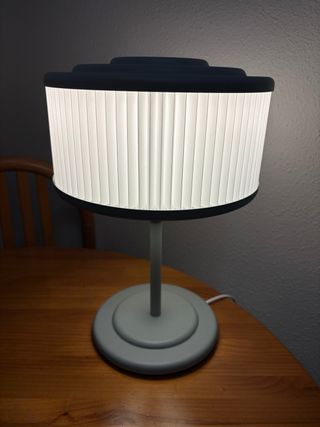 Conjunto lampara de techo y mesa Ikea