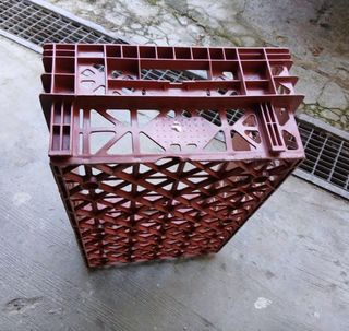 Caja apilable de plástico resistente