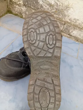 Zapatos de seguridad negros para trabajo