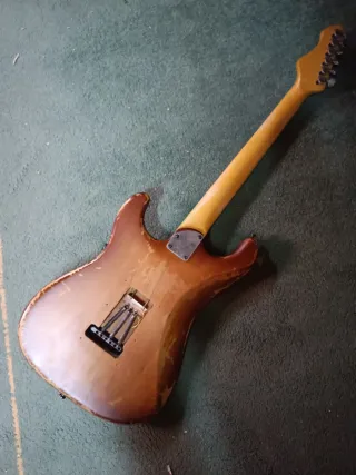 VGS RoadCruiser VST-110 Relic Tobacco Burst