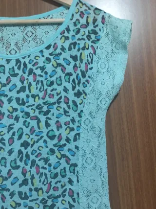 Camiseta encaje estampada mujer