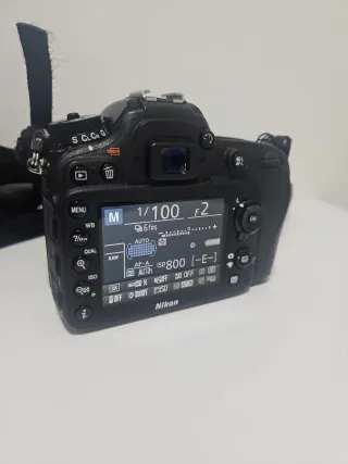 Nikon D7100 + Sigma Art 30mm f1.4 +18-140 f3.5/5.6