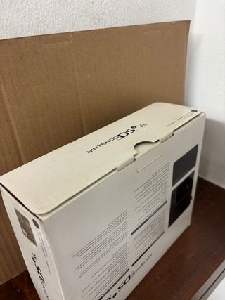 Nintendo DSi XL Nero Nuovo In Box