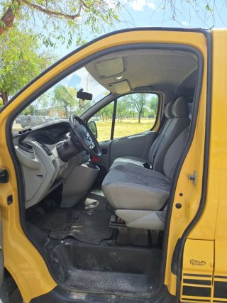Opel Vivaro 2005