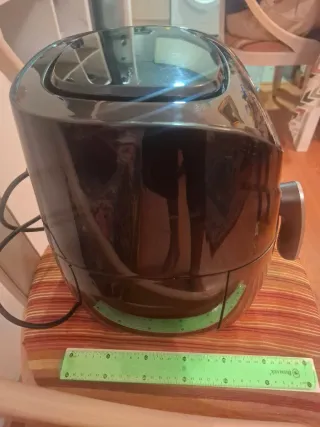 Freidora de aire negra