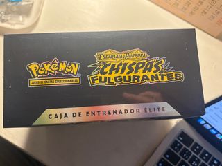 Caja Entrenador Élite Pokémon Chispas Fulgurantes