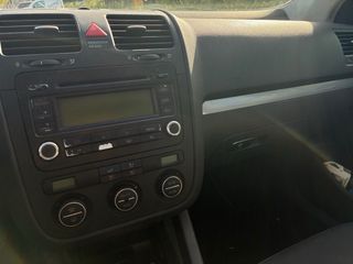 Volkswagen Golf 2006