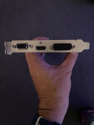 Tarjeta Gráfica Asus GT 710 2GB HDMI DVI VGA