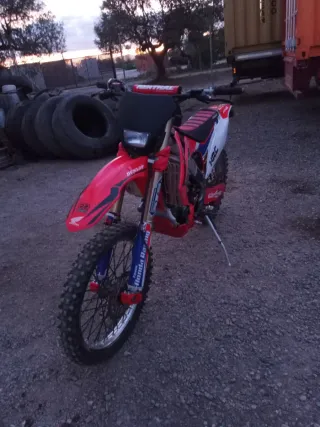 Honda crf HM 300