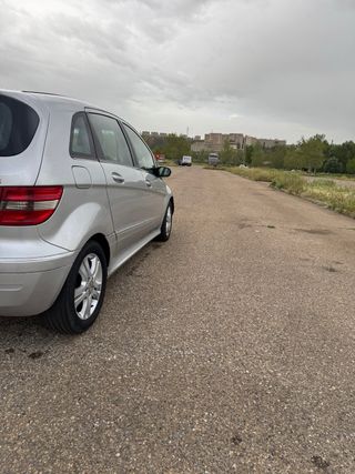 Mercede b 180 CDI 109 CV. AUTOMATICO ! OFERTA !