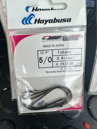 Anzuelos Hayabusa (5/0, 4/0, 9, 7, 5 y 4)