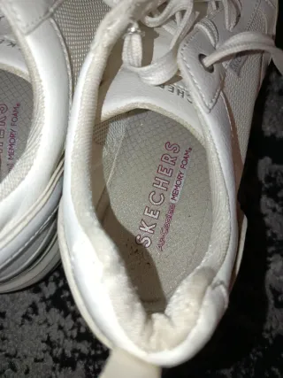 Zapatillas deportivas blancas