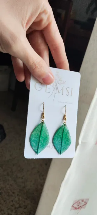Pendientes hoja pintados a mano