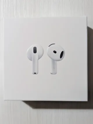 AirPods 4 nuevos precintados (sin usar)