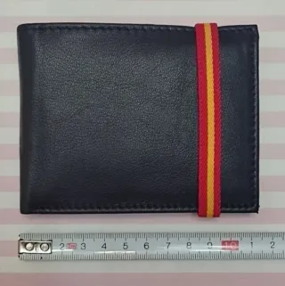 CARTERA MONEDERO PIEL CIERRE BANDERA + REGALO PULS