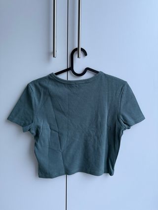 Crop top Zara verde talla M