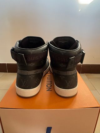 Sneakers Louis Vuitton Run Away alte in Monogram