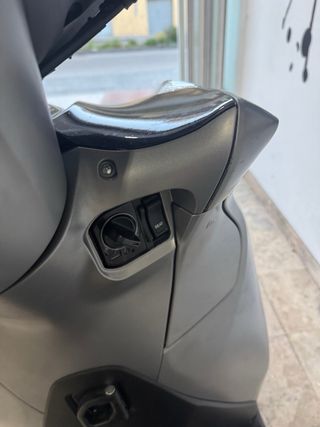 HONDA SH 350 2024 TOP BOX 29cv AÑO 2024