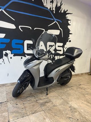 HONDA SH 350 2024 TOP BOX 29cv AÑO 2024