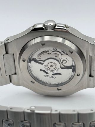 Seiko Mod Nautilus Rojo