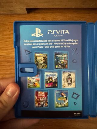 Resistance Burning Skies PS Vita Pal España