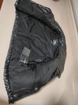 Chaleco acolchado negro Zara Talla XS