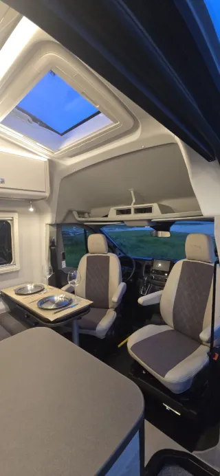 CAMPER BÜRSTNER LINEO C590