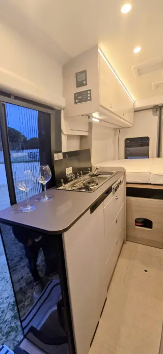 CAMPER BÜRSTNER LINEO C590