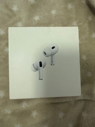 Apple AirPods Pro (2.ª generación) 77J99D