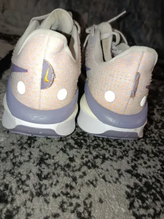 Nike Bambas Morado y Blanco