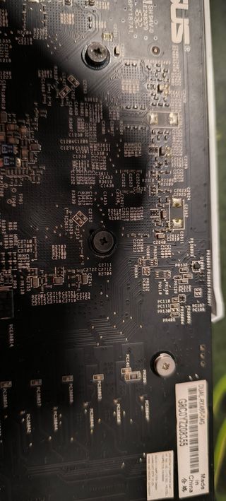 Tarjeta Gráfica Asus AMD RX 480 4GB Averiada