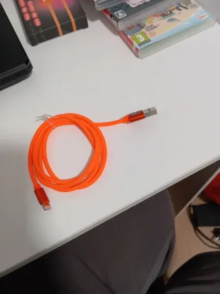 Cable USB Lightning Be Naranja