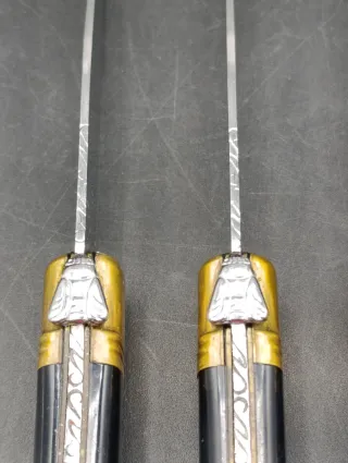 Juego cuchillos de mesa Laguiole