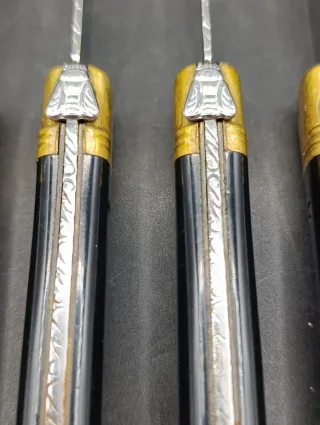 Juego cuchillos de mesa Laguiole