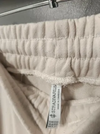 Pantalón chándal Stradivarius blanco