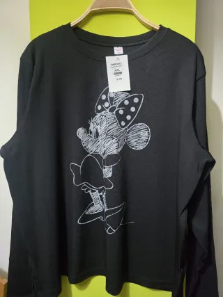 Camisetas XL y  XXL Minnie y Mickey.CON ETIQUETA