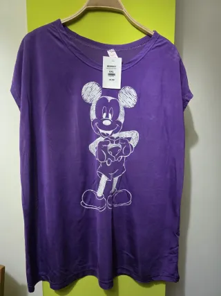 Camisetas XL y  XXL Minnie y Mickey.CON ETIQUETA