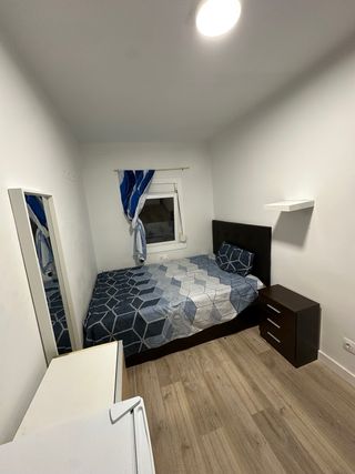 Alquiler habitación ((solo)) chica sola