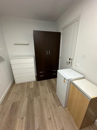 Alquiler habitación ((solo)) chica sola