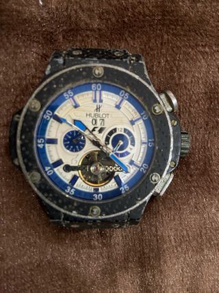 Reloj Hublot Esfera Azul y Detalles Dorados