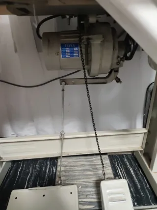 Máquina de coser industrial Overlock