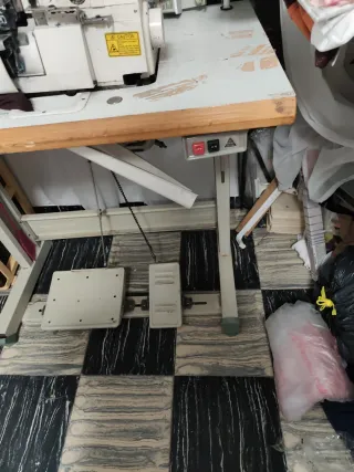 Máquina de coser industrial Overlock