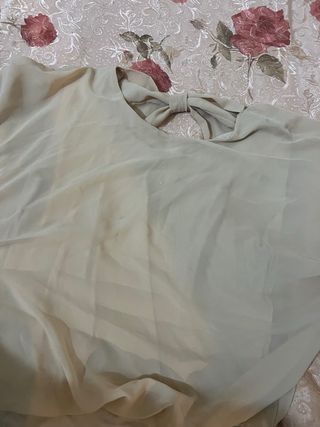 Maglietta beige con fiocco