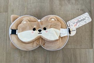 Antifaz y almohada de viaje Shiba Inu