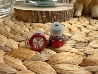 Letshuoer D02 IEMs auriculares