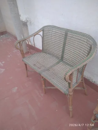 Conjunto Sillas y Banco Mimbre Antiguo