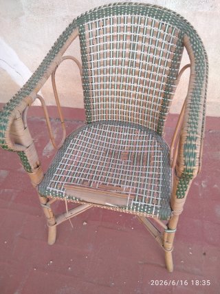 Conjunto Sillas y Banco Mimbre Antiguo