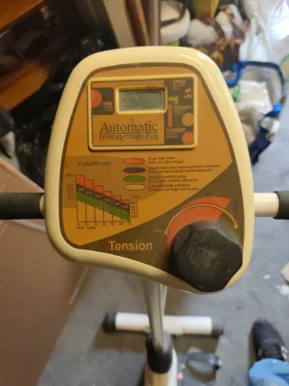 Bicicleta Estática BH Montreal